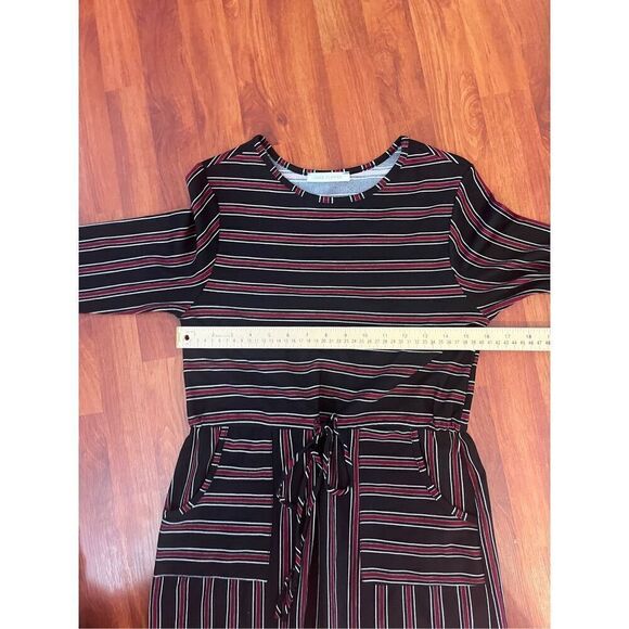 Lake Flower Striped pullover dress with pockets size small - Picture 8 of 9